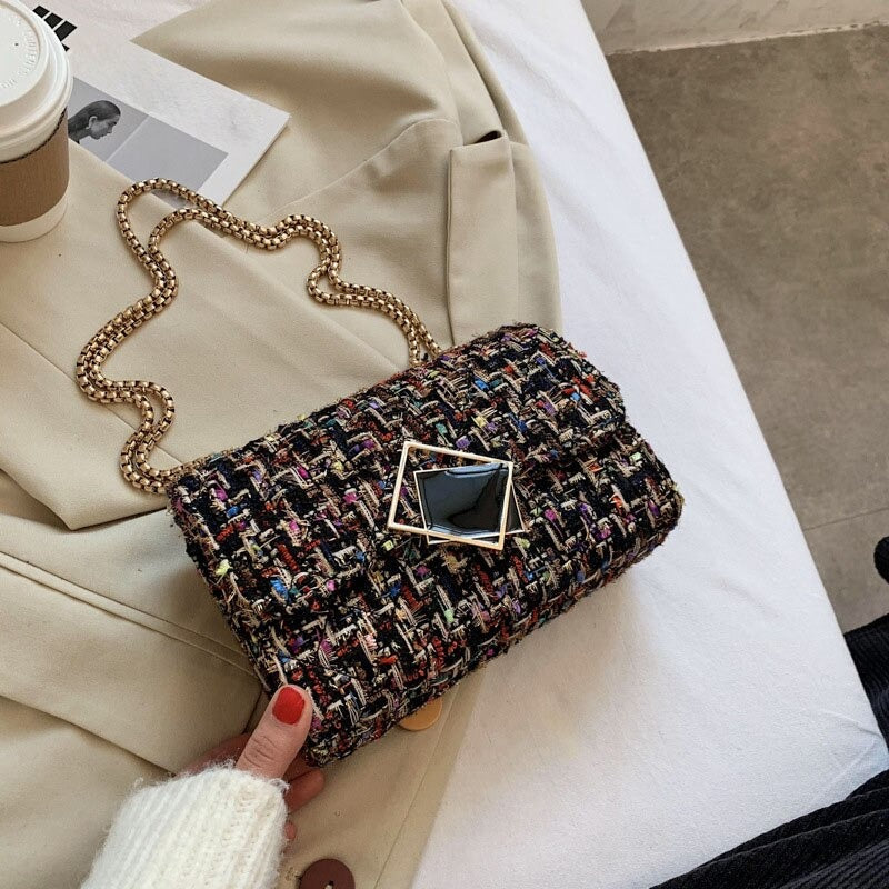 Handtasche klein quadratisch aus Wolle Luxus