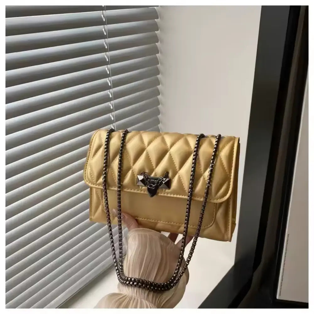 Schultertasche mit Kettenriemen Luxus